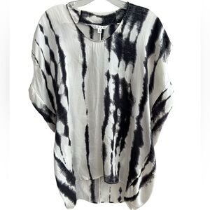 Cabi TieDye Tunic Silk VNeck black & white loose fit top M